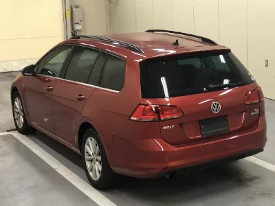 VOLKSWAGEN GOLF VARIANT