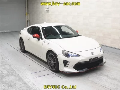 TOYOTA 86