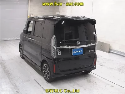 HONDA N BOX CUSTOM