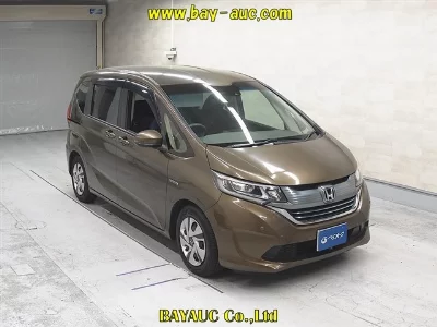 HONDA FREED HYBRID