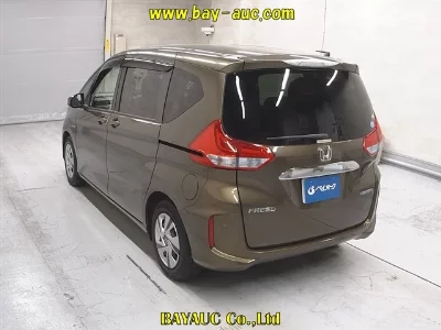 HONDA FREED HYBRID