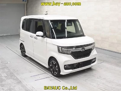 HONDA N BOX CUSTOM