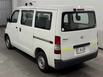 TOYOTA TOWN ACE VAN