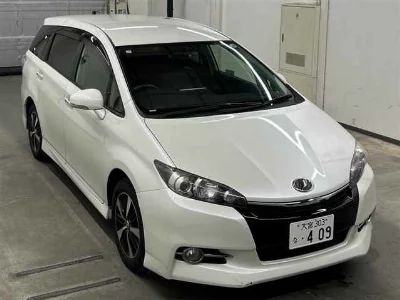 TOYOTA WISH