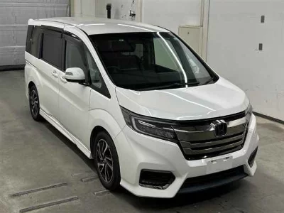 Honda STEPWGN SPADA