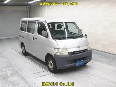 TOYOTA TOWN ACE VAN