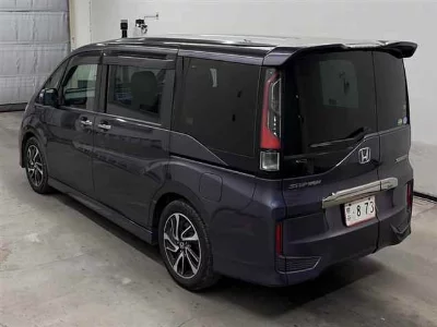 Honda STEPWGN SPADA