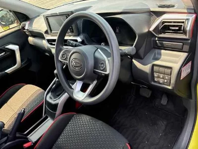 DAIHATSU ROCKY