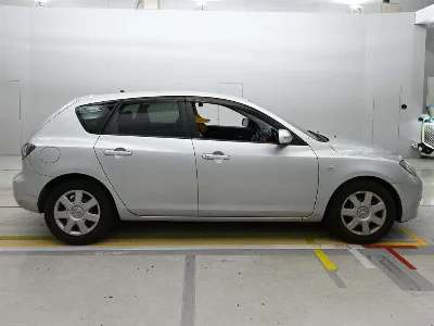 MAZDA AXELA SPORT
