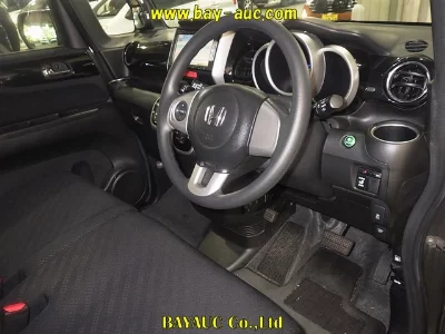 Honda N BOX+CUSTOM