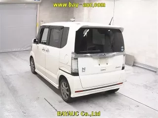 Honda N BOX CUSTOM