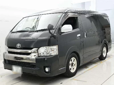 TOYOTA REGIUS VAN