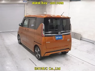 NISSAN ROOX