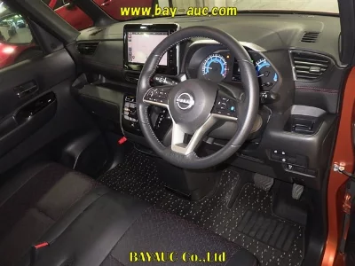 NISSAN ROOX