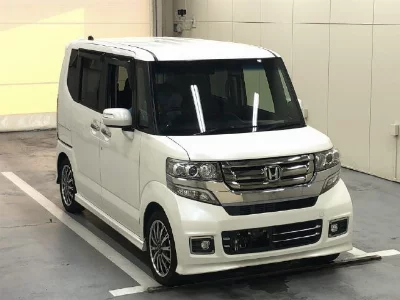 HONDA N BOX CUSTOM