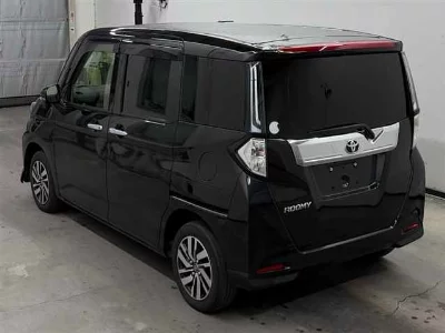 TOYOTA TANK
