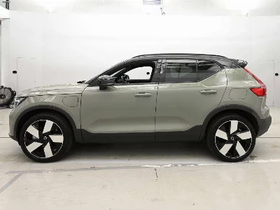 VOLVO XC40 RECHARGE