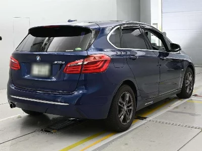 BMW 2 SERIES