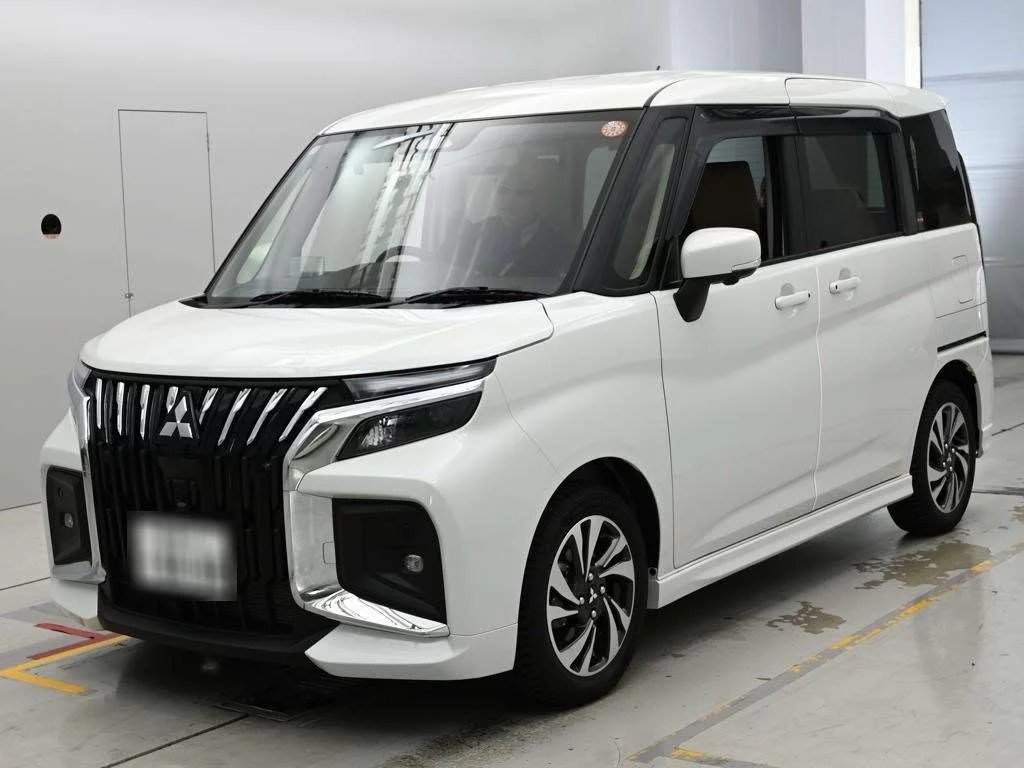 Mitsubishi Delica D:2  с аукциона в Японии