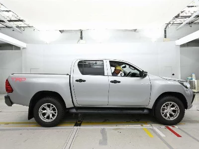 TOYOTA HILUX PICK UP