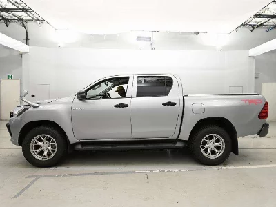 TOYOTA HILUX PICK UP