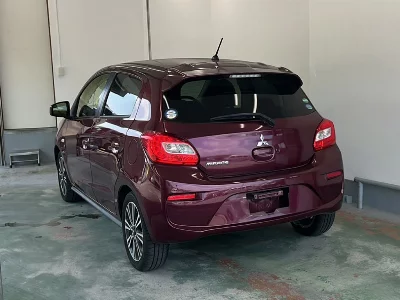 MITSUBISHI MIRAGE