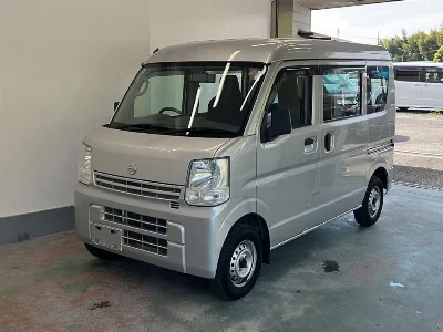 NISSAN NV100 CLIPPER