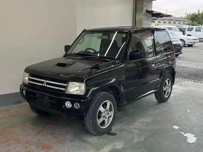MITSUBISHI PAJERO MINI