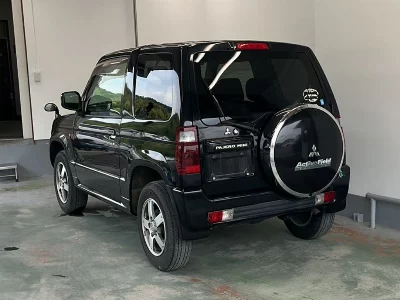 MITSUBISHI PAJERO MINI