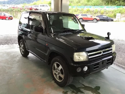 MITSUBISHI PAJERO MINI
