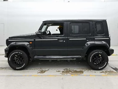 SUZUKI JIMNY NOMADE