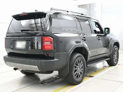 TOYOTA LAND CRUISER 250