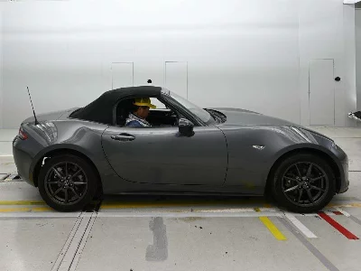 MAZDA ROADSTER