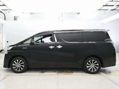 TOYOTA VELLFIRE HYBRID
