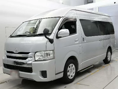 TOYOTA HIACE WAGON