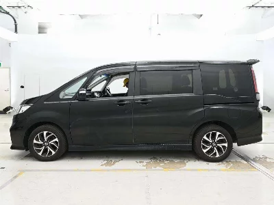 Honda STEPWGN SPADA