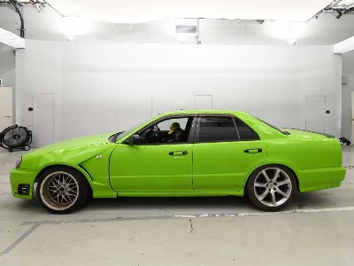 NISSAN SKYLINE