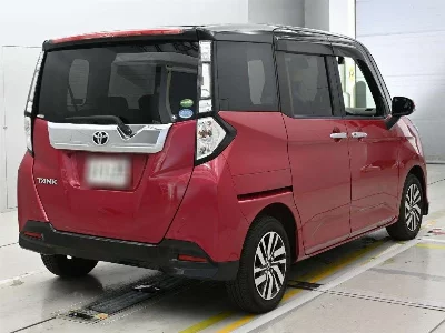 TOYOTA TANK