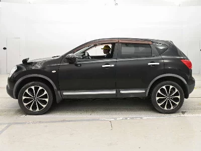 NISSAN DUALIS