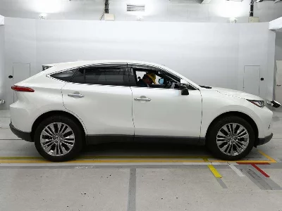 TOYOTA HARRIER HYBRID
