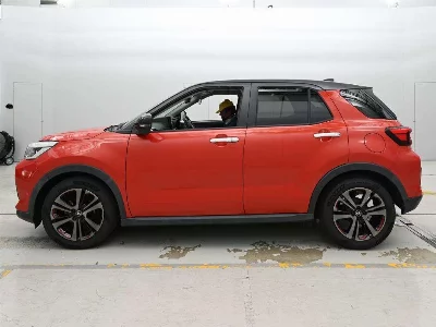 DAIHATSU ROCKY