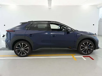 TOYOTA BZ4X