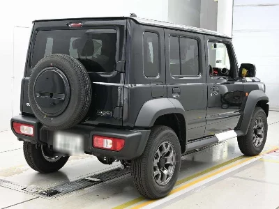SUZUKI JIMNY NOMADE