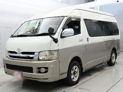 TOYOTA HIACE WAGON