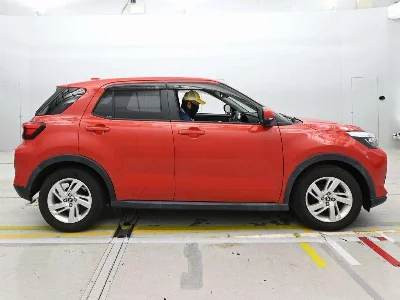 DAIHATSU ROCKY