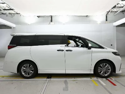 TOYOTA ALPHARD HYBRID