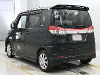 Цена авто Mitsubishi  с аукционов Японии, номер кузова MB15S, пробег 85 000, оценка 8