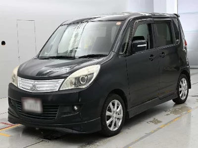 MITSUBISHI DELICA D:2