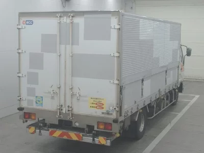 MITSUBISHI FUSO FIGHTER