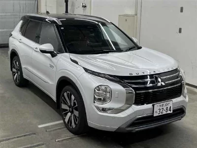 MITSUBISHI OUTLANDER PHEV